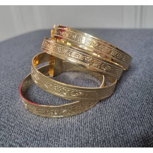 Lot 4 Bracelets Jonc Oriental Façon Sebra Plaqué Or Àvec Motif  Mariage Oriental Karakou Melhfa Chaoui Takchita