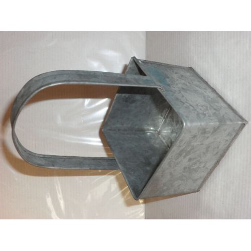 Panier En Métal Gris