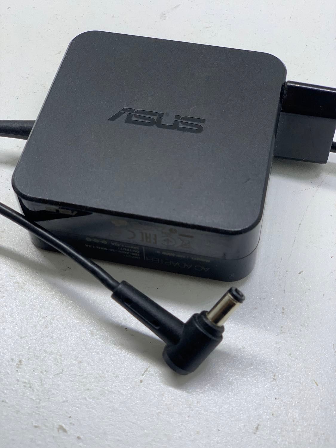 Chargeur Alimentation Pour ASUS R752L 3,42A 65W