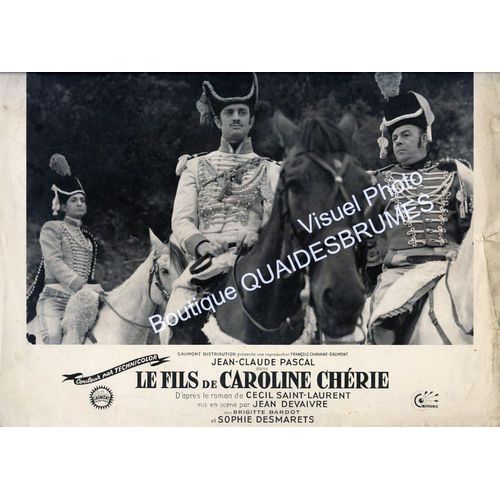 Le Fils De Caroline Chérie : Photo D'exploitation Cinématographique - Format 24x30 Cm - De Jean-Devaivre Avec Jean-Claude Pascal, Brigitte Bardot, Sophie Desmarets, Georges Descrières - 1955