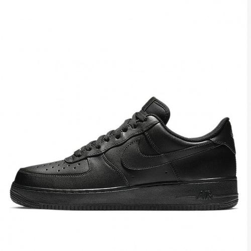 Baskets Nike Air Force 107