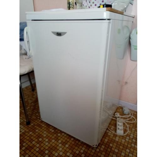 Réfrigérateur FAURE sous plan 85 cm
