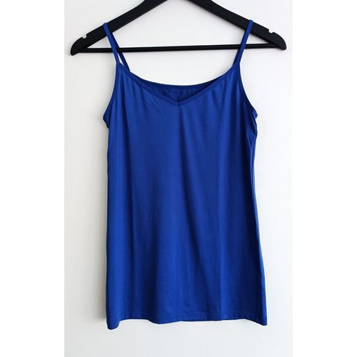 Top Bleu Fonce A Fines Bretelles. Uniqlo. Taille 38