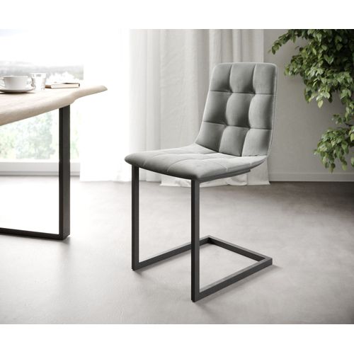 L'ensemble-De-4-Chaises Caro-Adesso Gris Clair Velours Cantilever