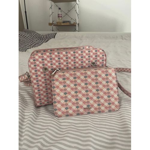 Sac bandoulière + portefeuille parfois 