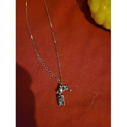 Collier Avec Pendentif Lettre K