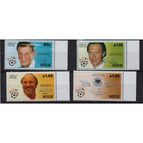 Niue Timbres Coupe Du Monde De Football 1990 ,