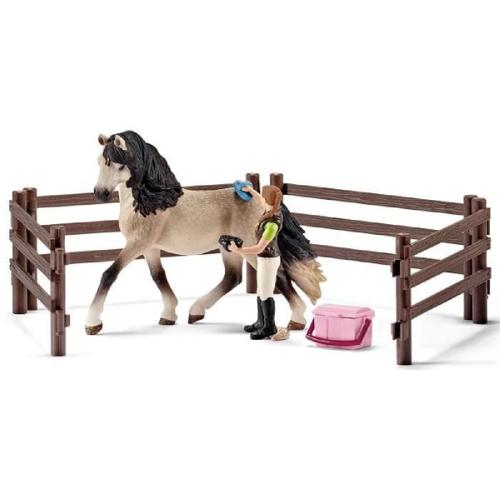 Kit De Soin Pour Chevaux Andalous - Schleich - 42270 - A Partir De 5 Ans