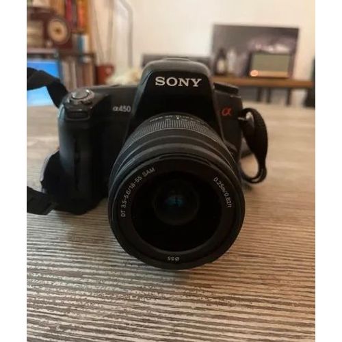 Sony alpha 450 14 Mpix + Objectif 18-55mm f/3.5-5.6 - Noir