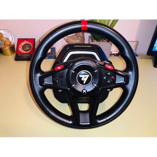 Volant Thrustmaster