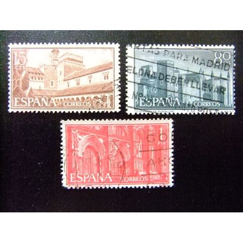 30 Espagne 1959 / Monastère De Guadalupe / Edifil 1250 / 1252 Fu Yvert 939 / 941 Fu