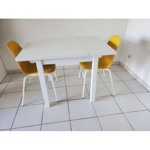 Table + 2 Chaises Ikea