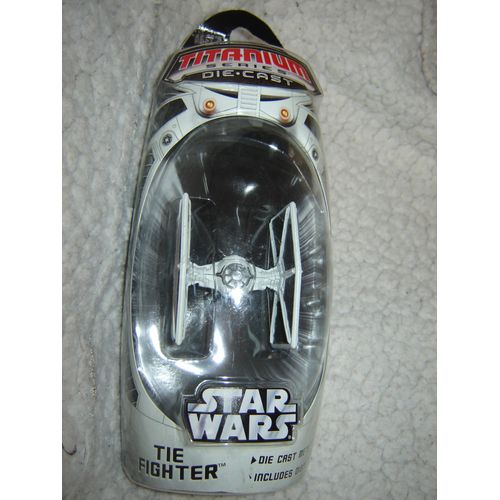 Vaisseau Star Wars Titanium Die Cast Série 2005 : Tie Fighter ( Version 2 )
