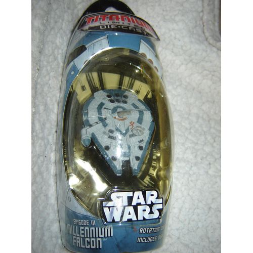 Vaisseau Star Wars Titanium Die Cast Série 2006 : Millennium Falcon Ep3 Faucon Millenium