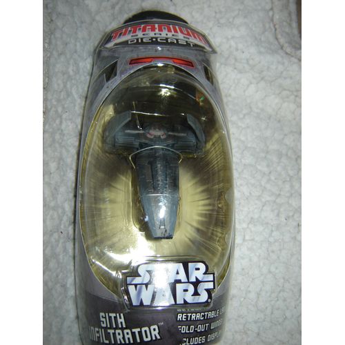 Vaisseau Star Wars Titanium Die Cast Série 2006 : Sith Infiltrator