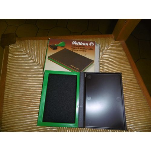 Tampon Encreur Reencrable Vert Pelikan 2e 36 A 899