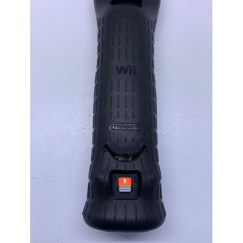Adaptateur Motion Plus Nintendo Wii + Housse Silicone Officiel Rvl-027