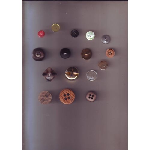 Petit Lot De Boutons Depareillés
