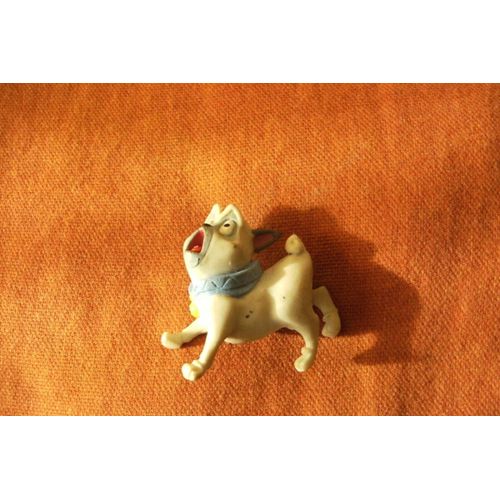 Figurine Disney -Chien Disney Nestle 3,5-4 Cm Hauteur Environ/ 2 Cm Epaisseur -