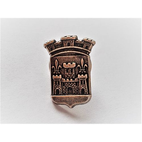 Pins Ville Lorris Loiret Cp 45260 Blason Couronne / Signé Pichard