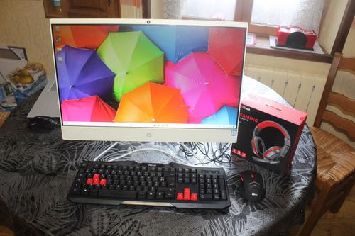 HP All in One 24" Intel Core i5 - Ram 4 Go - DD 2 To
