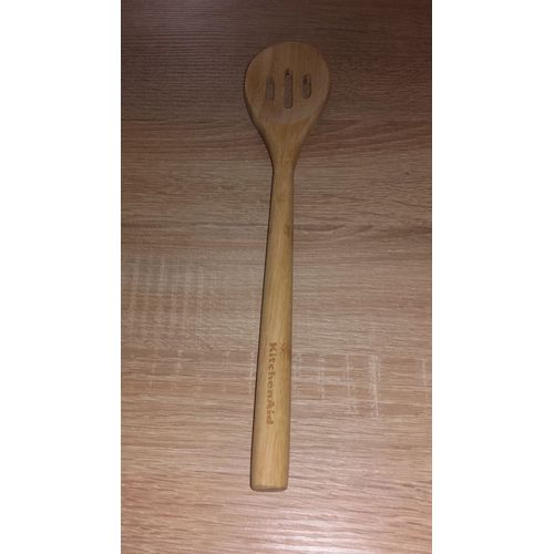 Cuillère Ajourée En Bois "Kitchenaid"