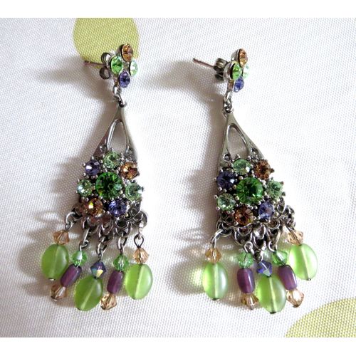 Boucles D'oreilles Avec Perles Et Breloques Multicolores