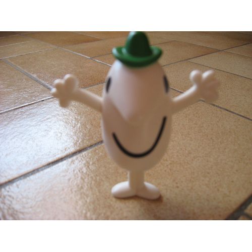 Figurine Mr Men (Sourire ) Monsieur Ou Madame Mac Donald's