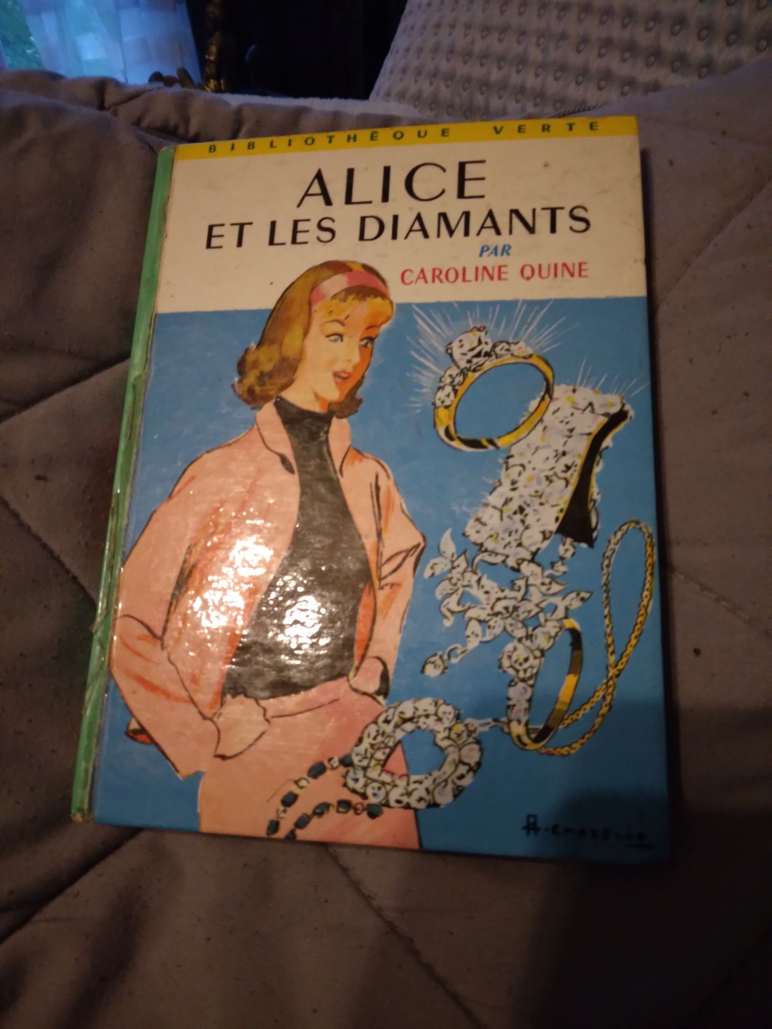 Lot De Livres Série Alice De Caroline Quine