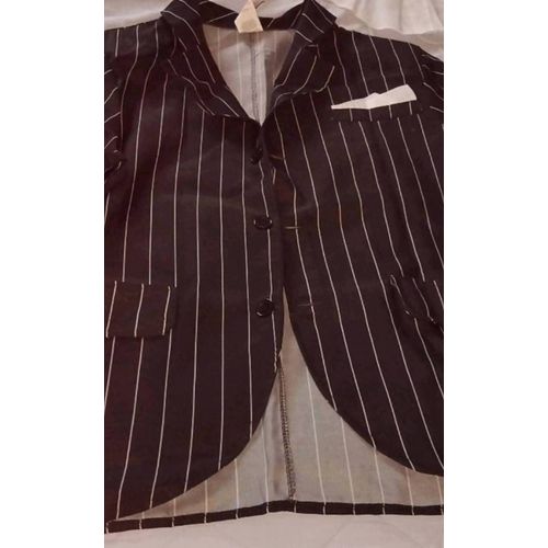 Déguisement Dalî.Costume Complet:Pantalon ,Veste,Plastron,Cravate.Tres Bon État, Porté Une Seule Fois
