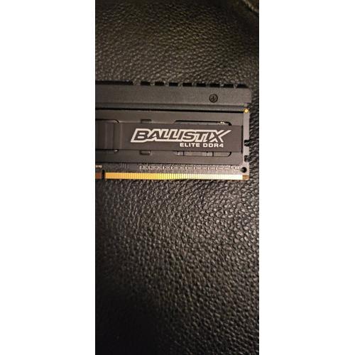 Barette mémoire ddr4 4go ballistix