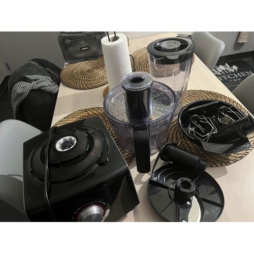 À vendre robot multi fonction Philips complet