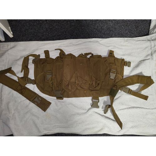 Porte Chargeur (Chest Rig) Couleur - Coyote