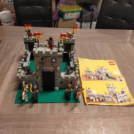 LEGO château set 6080 avec notice