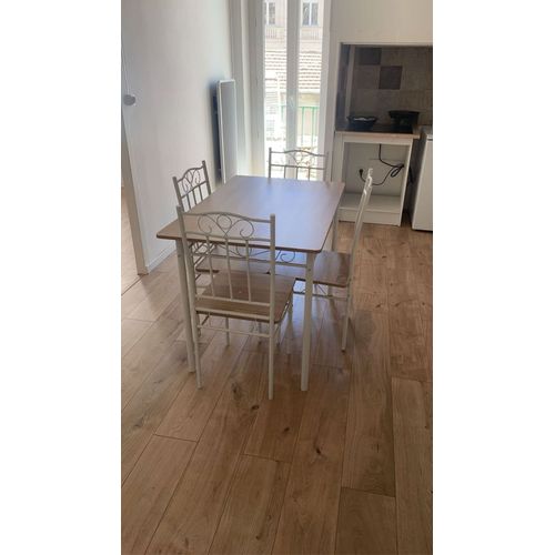 Ensemble De Table Et Chaise 