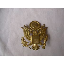Ww2 Us Insigne De Casquette D'officier Américain Doré Avec Sa Vis De Fixation