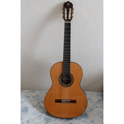 Guitare Alhambra