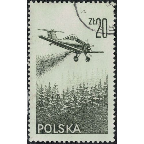 Pologne 1977 Oblitéré Used Avion Pzl-106 Kruk Pulvérisation Cultures Forêt Su