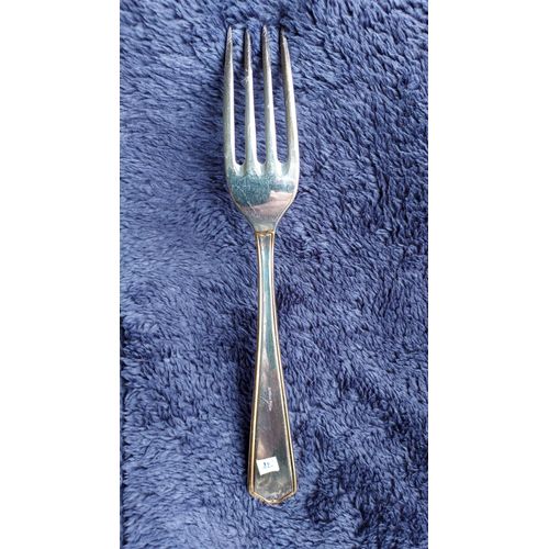 Fourchette Plaquée Argent Et Argent Doré. Arthur Price.19.5 Cm. 61 Grammes