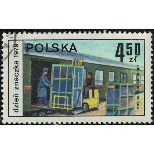 Pologne 1979 Oblitéré Used Chargement Du Train De Courrier Y&t Pl 2471 Su