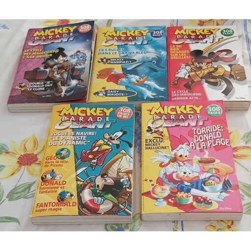 Mickey Parade Géant Lot De 5 . . N°S : 301 - 302 - 303 - 305 - 308
