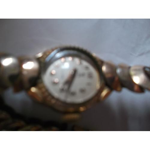 1 Ancienne Montre De Femme Yema En Plaque Or Numerotee 52786 En Bon Etat