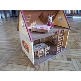 Le coffret grande maison et son abri voiture - Maison, accessoires et  figurine Sylvanian Families - Achat en ligne