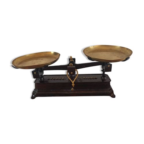 Balance Roberval Avec Range Poids Marron