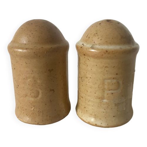 Salire Et Poivrier En Grs Beige