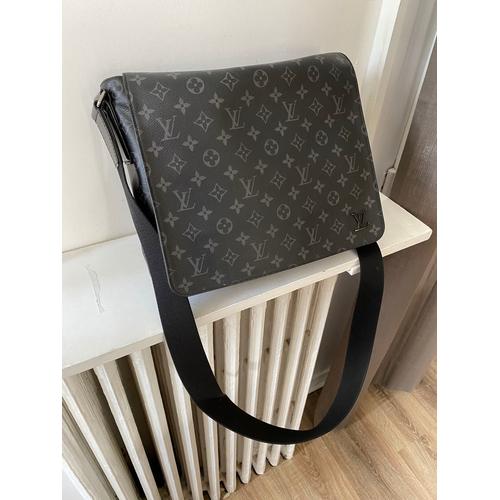 Sac à mains homme Vuitton