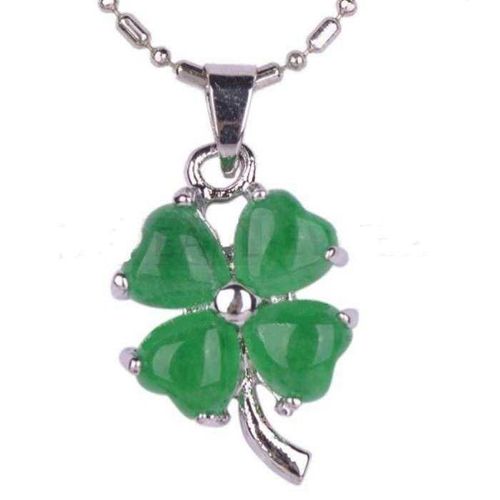 Pendentif Trefle A 4 Feuilles En Jade Vert Femme Pin Up Rock
