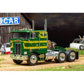 Peterbilt 352 Pacemaker Vert 1979 1/43 Ixo-Ixo