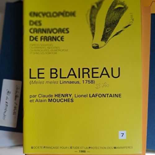Encyclopédie Des Carnivores De France. Le Blaireau.