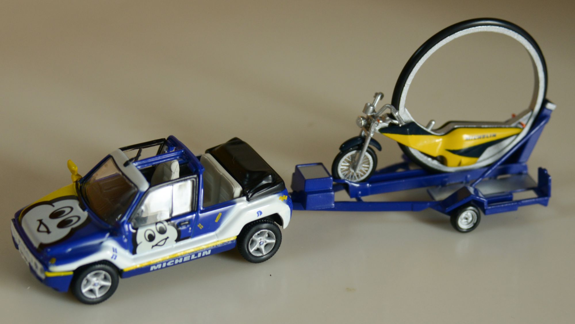 NOREV ミニカー　Navette spatiale michelin Navette Spatiale Michelin Collection Navette Spatiale Michelin